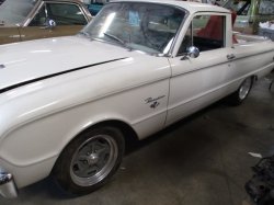 190531 63 Ford Ranchero (3).JPG